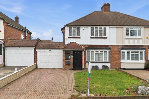 Lichfield Terrace, Upminster RM14