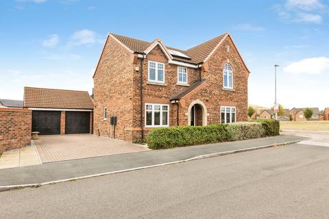 4 bedroom detached house for sale, Longwall Way, PONTEFRACT