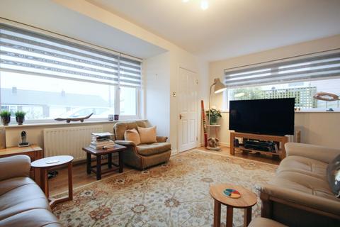 3 bedroom detached house for sale, Fieldway, Weaverham, CW8