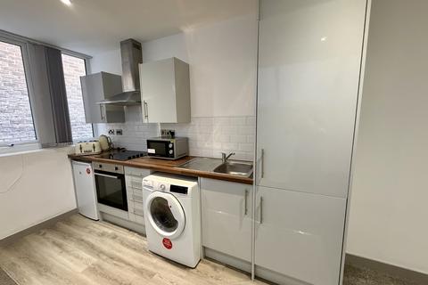 1 bedroom apartment to rent, South Street, HULL