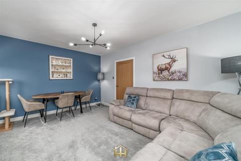 2 bedroom flat for sale, Earn Crescent, Dundee DD2