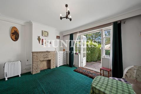 2 bedroom terraced house for sale, Falloden Way, Hampstead Garden Suburbs, London, NW11