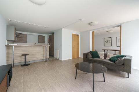 3 bedroom duplex to rent, Lakeside Way Wembley HA9