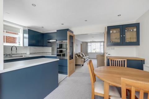 3 bedroom semi-detached house for sale, Brackendale Avenue, Nottingham NG5