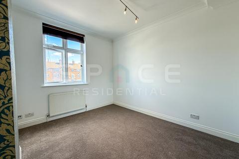 4 bedroom duplex to rent, Spacious Four Double Bedroom Duplex Apartment | Available Now | Prime Mill Hill Location