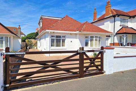 4 bedroom detached bungalow for sale, SEVERN ROAD, PORTHCAWL, CF36 3LW