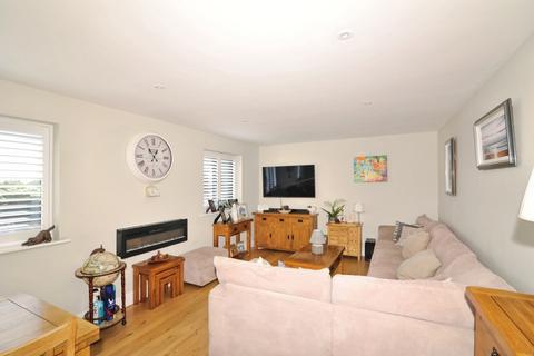 5 bedroom semi-detached house for sale, Cripps Corner Road, Staplecross, Robertsbridge, East Sussex, TN32