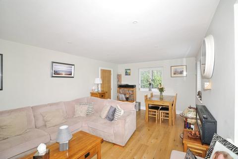 5 bedroom semi-detached house for sale, Cripps Corner Road, Staplecross, Robertsbridge, East Sussex, TN32