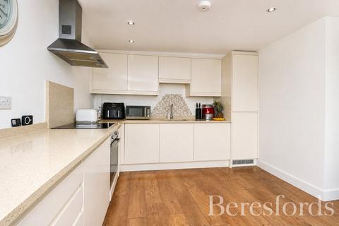 1 bedroom apartment for sale, Station Road, West Horndon, CM13