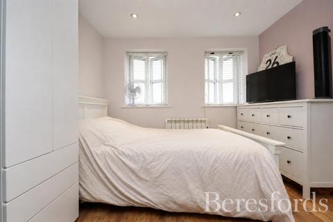 1 bedroom apartment for sale, Station Road, West Horndon, CM13