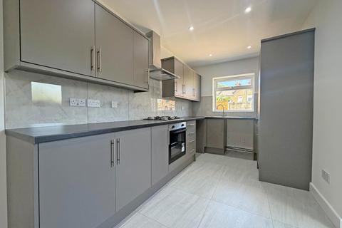 5 bedroom terraced house to rent, Mitcham Road, London, London, E6