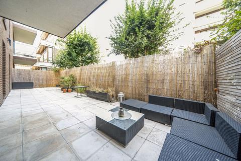 2 bedroom flat for sale, Cabanel Place, London SE11