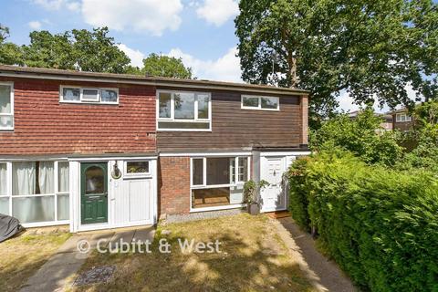 3 bedroom end of terrace house for sale, Dover Court, Cranleigh, Surrey
