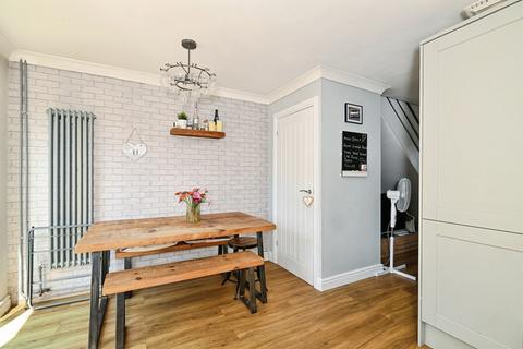 3 bedroom semi-detached house for sale, Roundhay, Leybourne, West Malling, Kent, ME19