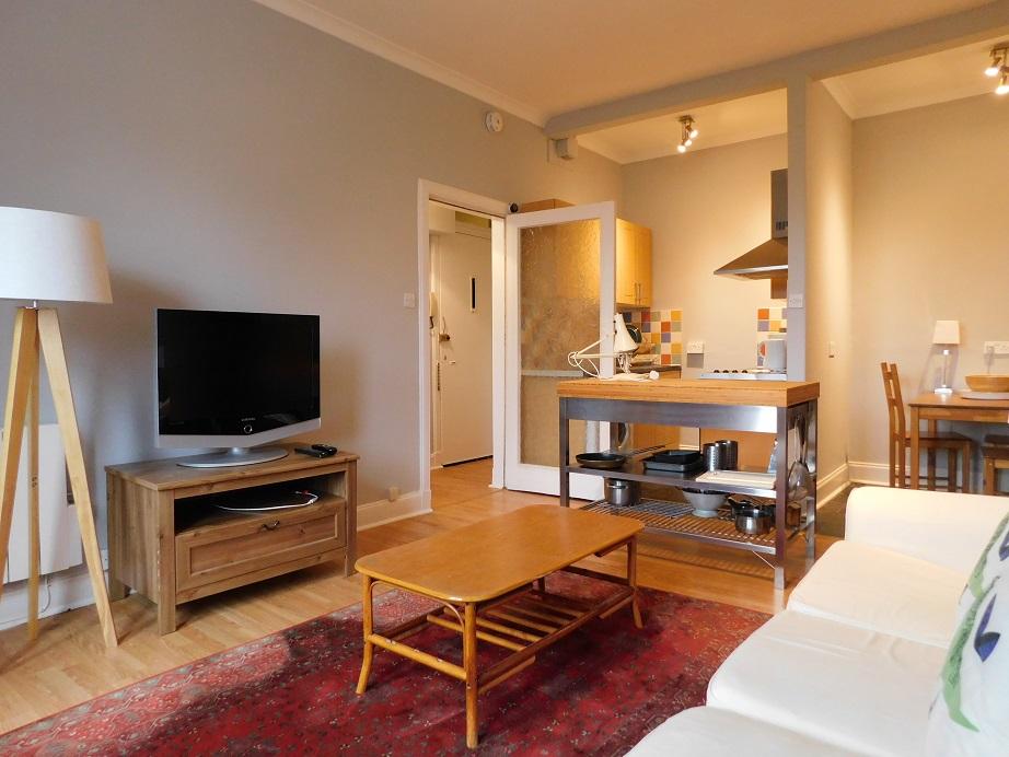 Apartment in Edinburgh - View 4