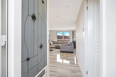 1 bedroom flat for sale, Dundasvale Court, Glasgow, Glasgow City, G4