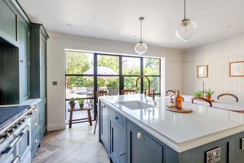 3 bedroom country house for sale, Ringwood BH24