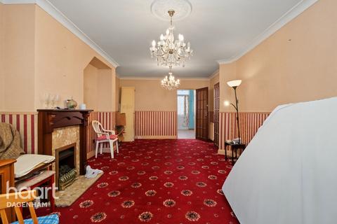 Goresbrook Road, Dagenham