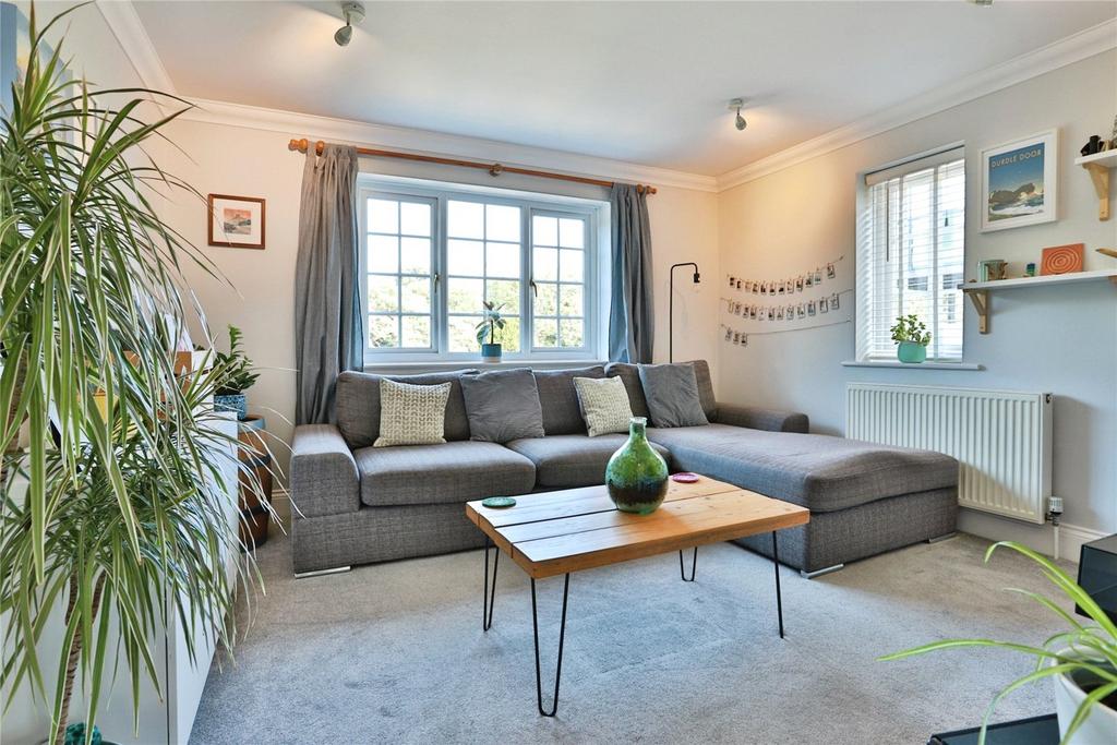 Apartment in Bournemouth, Westbourne - More