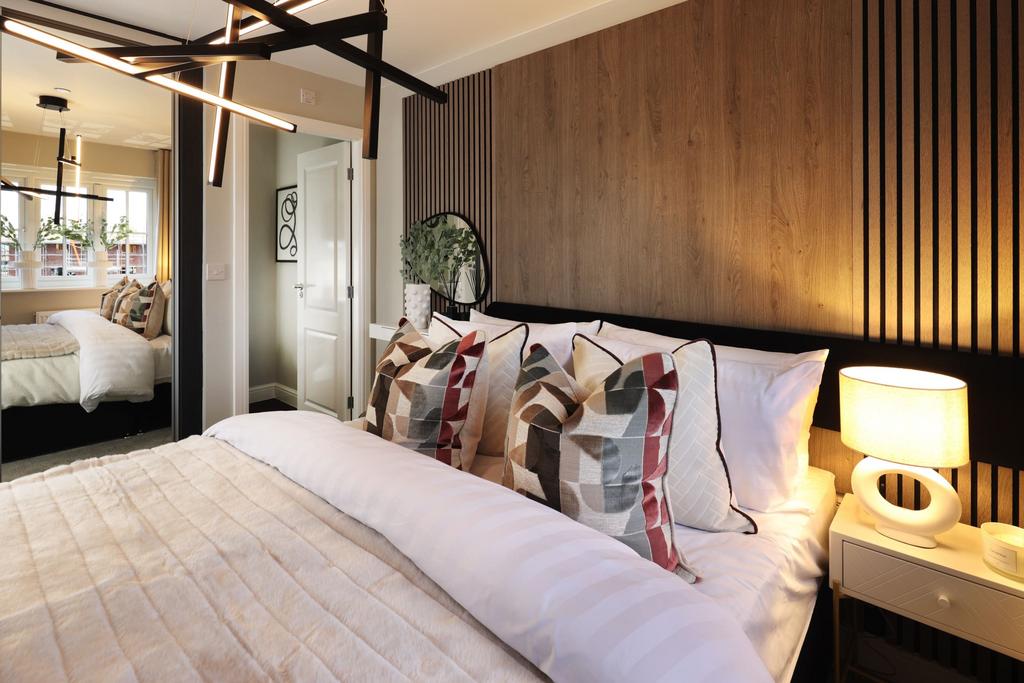 Master bedroom, en suite
