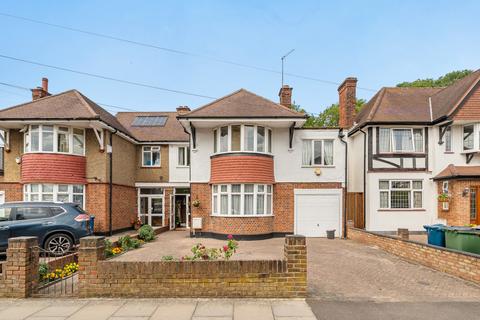 Farm Avenue, Harrow