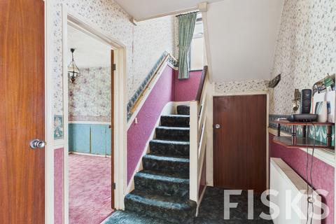 4 bedroom detached house for sale, London Road, Benfleet, SS7