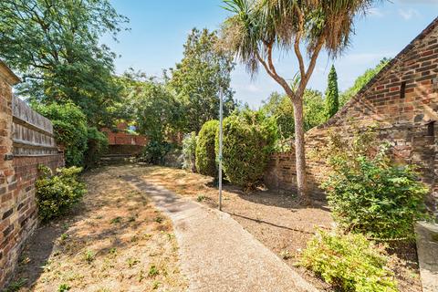 5 bedroom terraced house for sale, Urlwin Street, London