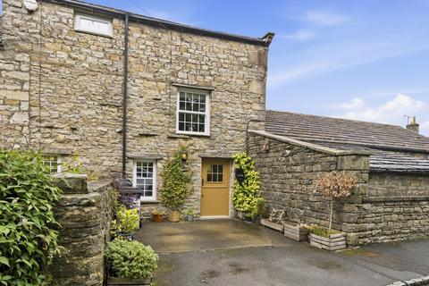 2 bedroom character property for sale, Foss Cottage, Gayle, DL8 3RZ