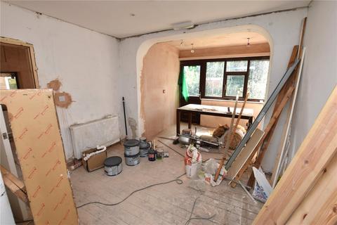 5 bedroom semi-detached house for sale, Chatsworth Crescent, Pudsey, Leeds, West Yorkshire