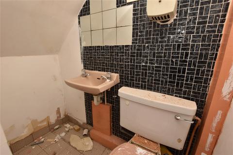 5 bedroom semi-detached house for sale, Chatsworth Crescent, Pudsey, Leeds, West Yorkshire