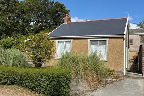 3 bedroom detached bungalow to rent, Mynyddcerrig SA15