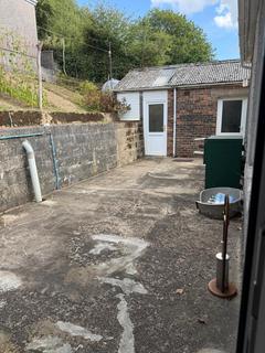 3 bedroom detached bungalow to rent, Mynyddcerrig SA15