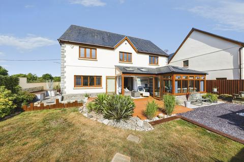 4 bedroom detached house for sale, Parc Felindre, Kidwelly, Carmarthenshire, SA17