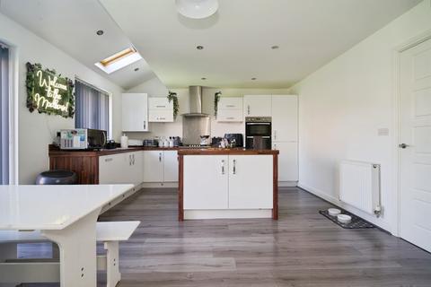 5 bedroom detached house for sale, Kingsbrook Chase, Wath-Upon-Dearne, Rotherham