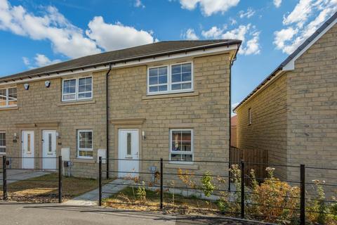 2 bedroom semi-detached house for sale, Brambling Avenue, Dewsbury