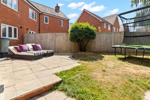 3 bedroom semi-detached house for sale, Berkley Avenue, Hailsham