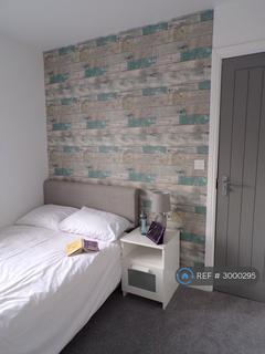 undefined, Carlton St, Kettering, NN16