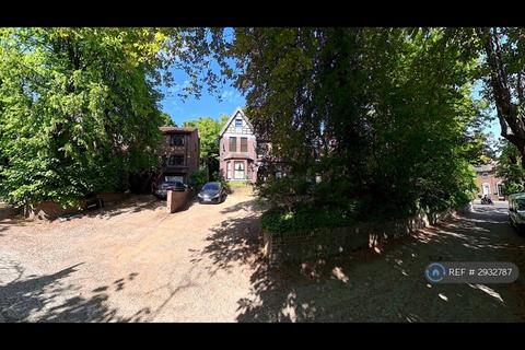 1 bedroom penthouse to rent, Woodland Court, Luton, LU2