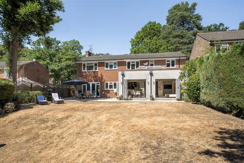 4 bedroom detached house for sale, Westerdale Drive, Camberley GU16