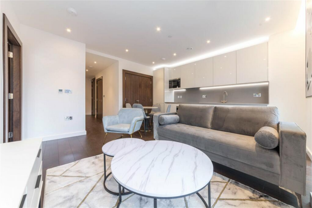 Apartment in London - View 2