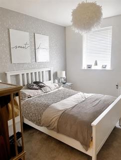 2 bedroom apartment to rent, Handley Page Road, Barking IG11