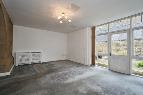 2 bedroom apartment for sale, Emily Way, Halifax