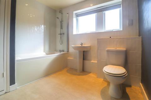 3 bedroom terraced bungalow to rent, Brinkley Road, Newmarket CB8