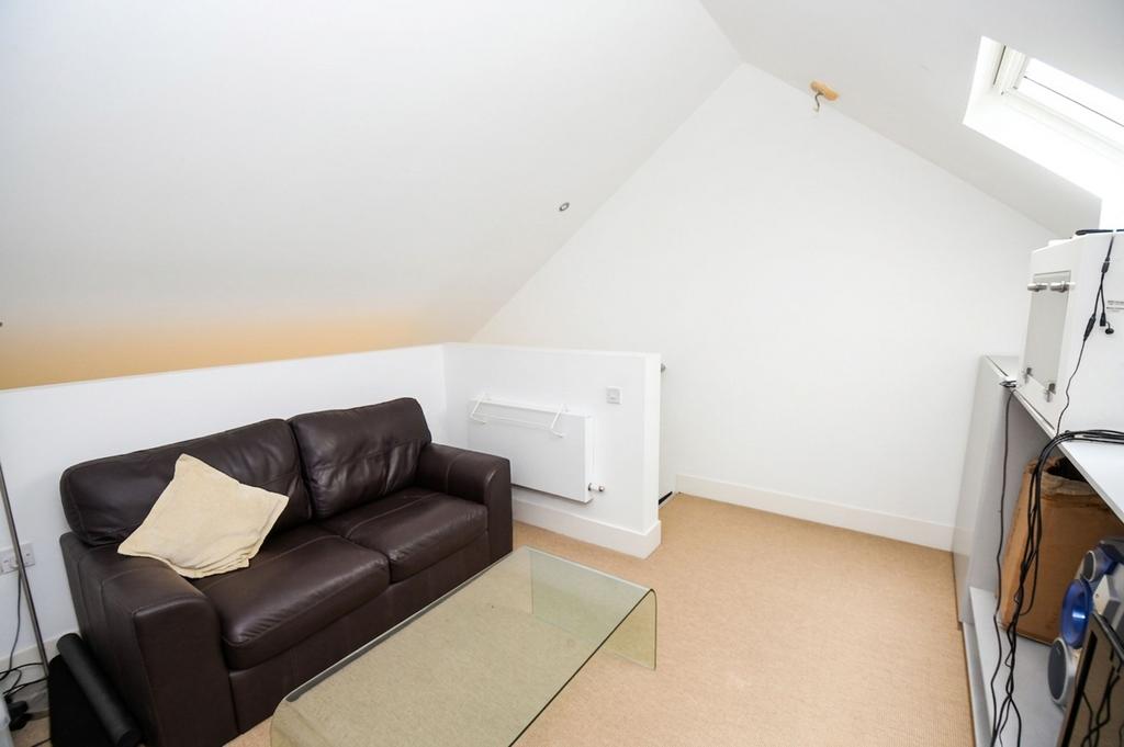 House in Salford, Seedley - View 3