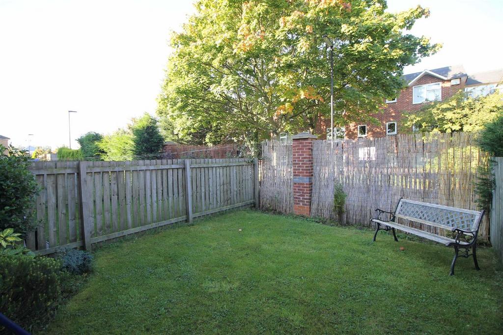 House in North Tyneside, Benton - More