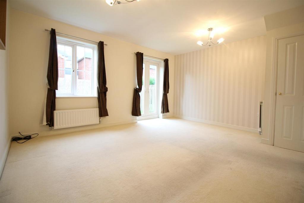 House in North Tyneside, Benton - View 2