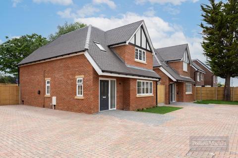 3 bedroom detached house for sale, Rectory Park, Sanderstead
