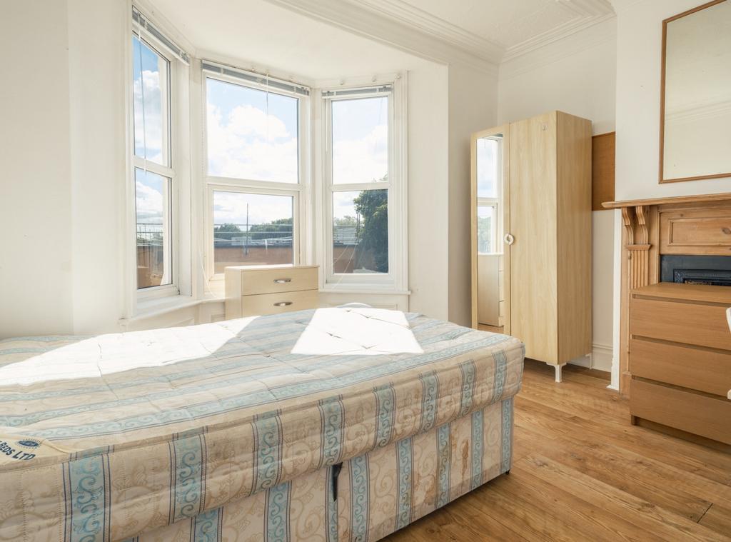 Apartment in Newcastle upon Tyne, Tyne and Wear - View 4
