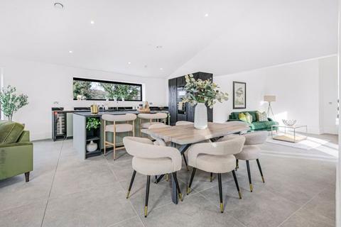 3 bedroom detached house to rent, Windmill Road, Pepperstock, LU1