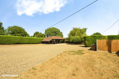 4 bedroom detached house for sale, Telegraph Track, Carshalton, SM5